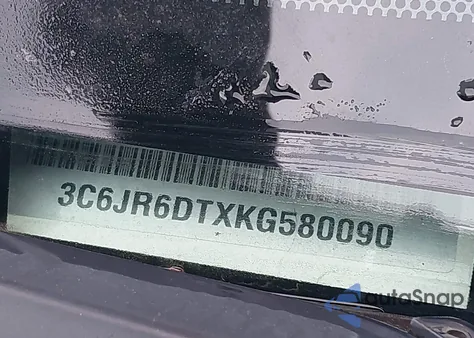 2019 Ram 1500 Classic Tradesman 4X2 8' Box from USA, damaged, VIN 3C6JR6DTXKG580090